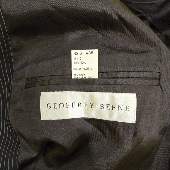 Geoffrey Beene black and white pinstripe suit - Picture 8 of 10